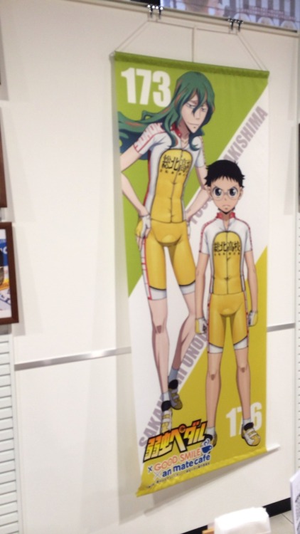 nihon-tsubuyaki:The cafe’s decoration . Part 1 .