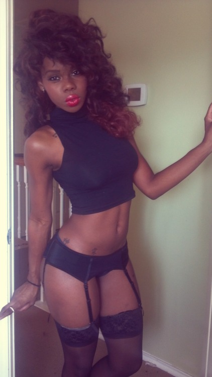 jaiking:  blackgirlhips:  http://www.iTrappin.com/   Follow me at http://jaiking.tumblr.com/ You’ll be glad you did.