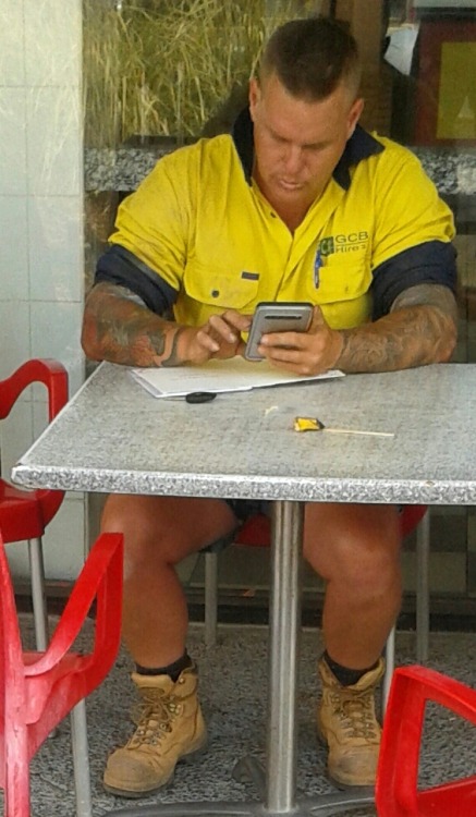 tradiewatch: NSW tradie boots and tatts