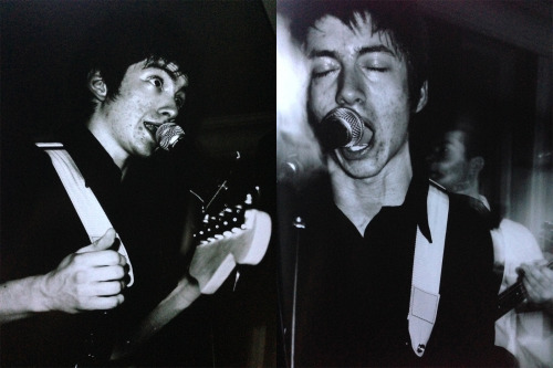 image-of-you-and-i:  Pics from ‘Arctic Monkeys, Seamus Craig Book 2006’ 