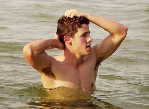 Celebrity Sunday: Nick Jonas