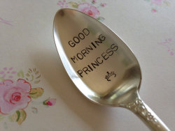 prettyfuckinprincess:  Good morning princesses