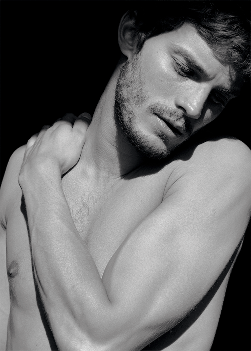 50shades: I don’t like myself without a beard.