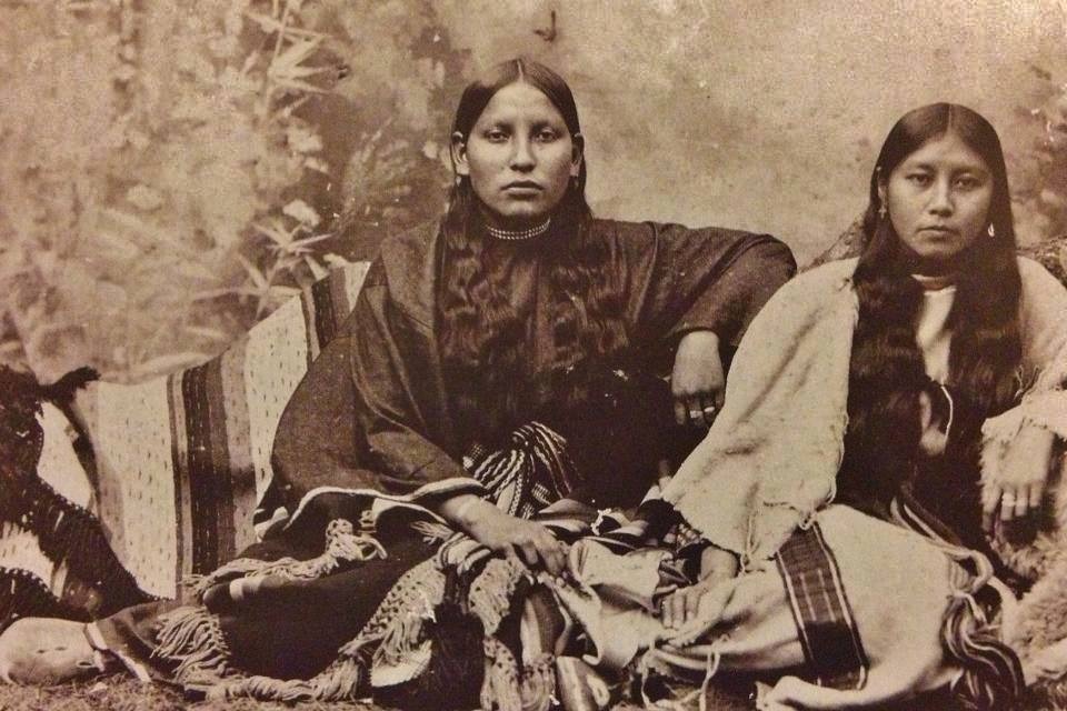 dimens1ons: Comanche women 1900