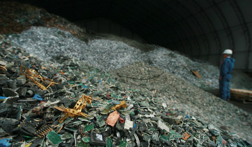 Computer chips and bits of scrap metal await processing at Falconbridge’s Horne copper smelter in Ro