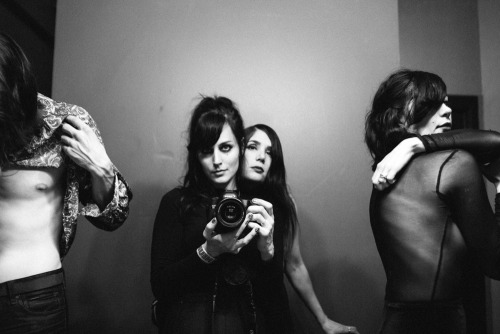 dum dum girls