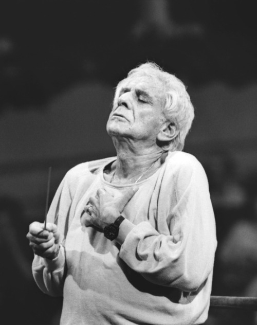 Leonard Bernstein by Roberto Masotti