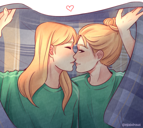 Let&rsquo;s keep it secret~ A quick drawing I did yesterday hours before the concert (when the c