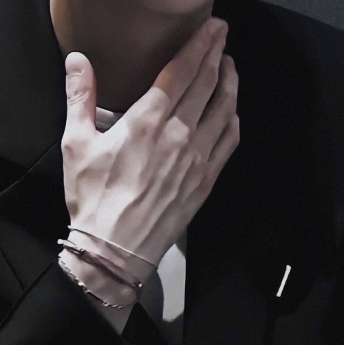 Min Yoongi Is Black