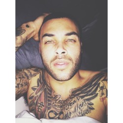 donbenjamin:  My nose looks crooked 😂😂