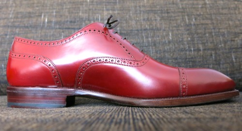 blackshoeblog:  Sunday pics : Carmina Closed Lace Oxford in Ruby Shell Cordovan (80105) on the Simpson last