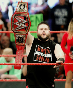 cesarosecticn:50 days of kevin owens (9/50)