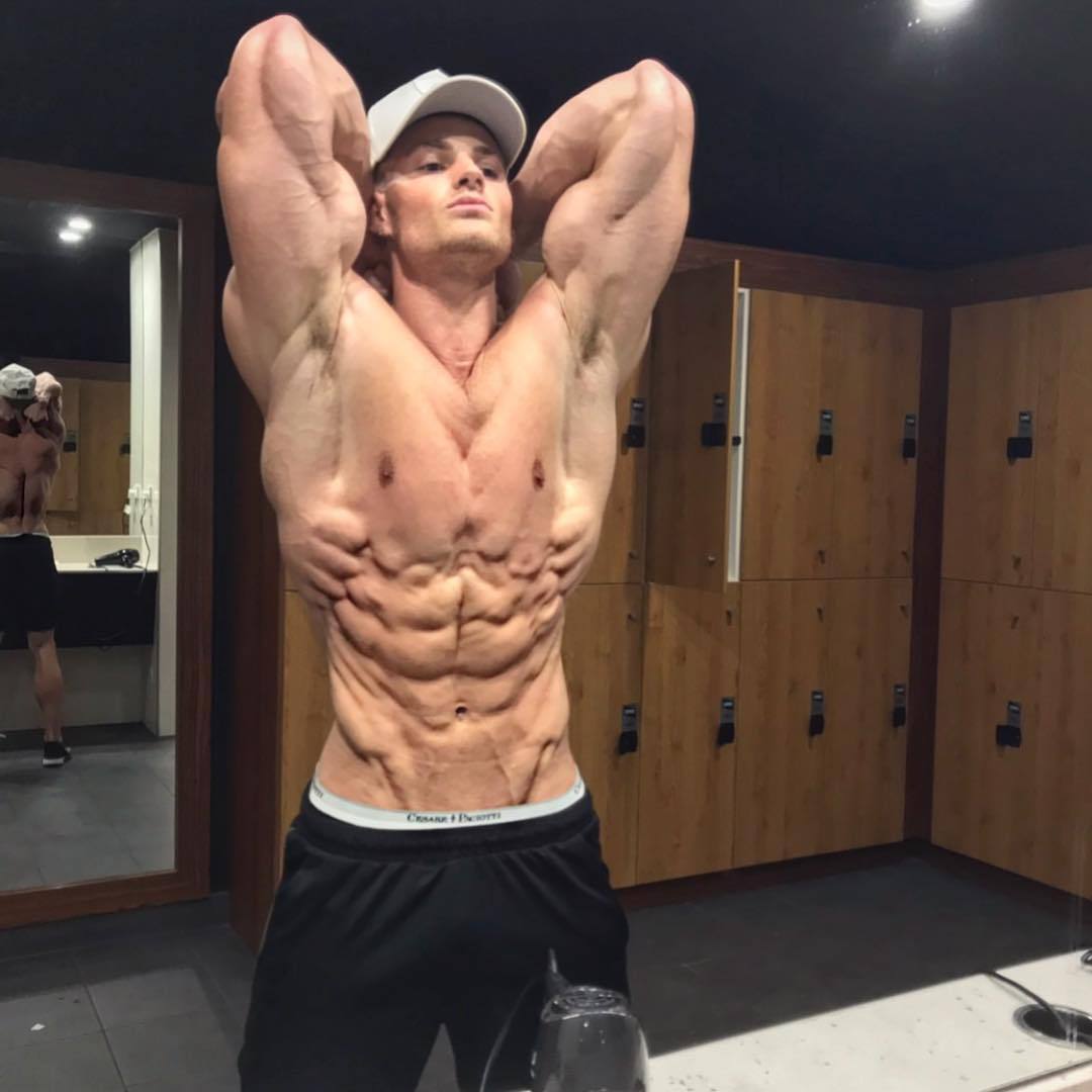   CARLTØN LØTH @Carltonloth