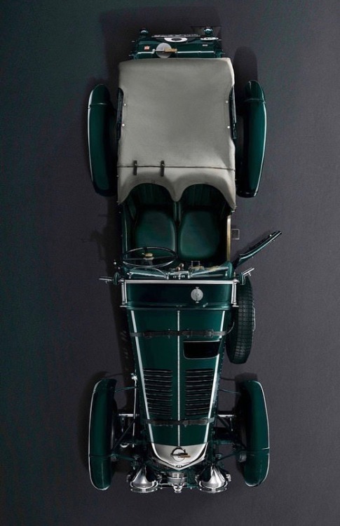 utwo:Bentley 1929 © bentley motors