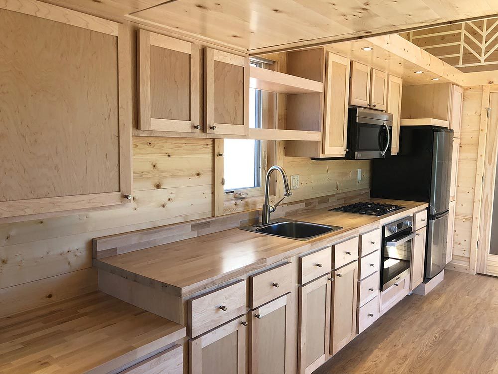 dreamhousetogo:The Escape One with Porch by ESCAPE