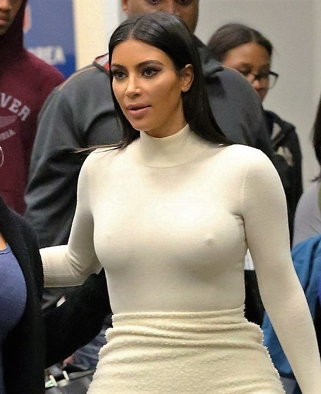 braless-free:  Kim Kardashian -braless  She&rsquo;s a pig but great pokies