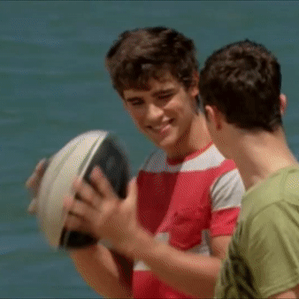 navigaero: Brenton Thwaites &amp; Dominic Deutscher | Sea Patrol