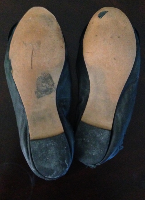 pinkysfeet:  My dirtiest flats. 