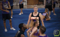 https://69.media.tumblr.com/f5b8ca5adb1262285de57ce3651a3f45/tumblr_mqrqrvpECy1rnnr61o1_400.gif