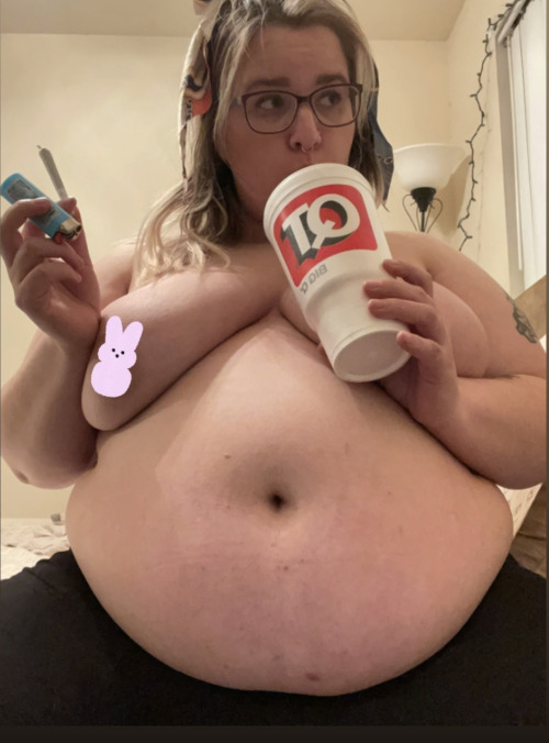 bbwsophieblake:Happy Easter! 20% off my OnlyFans porn pictures