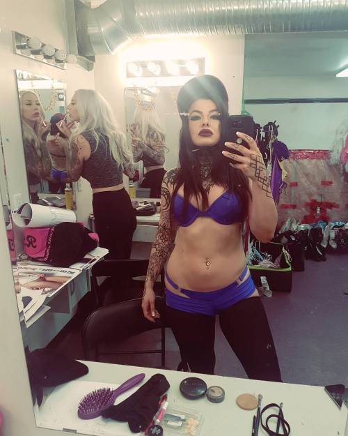 stripper-locker-room:  https://www.instagram.com/who_is_dina_day adult photos