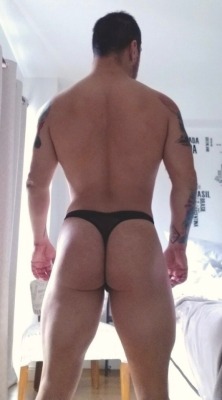 dudethong:    Follow me on Twitter