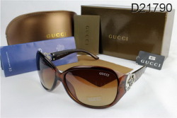 Gucci! Only ๛ shipping. Hundreds more to choose from!! 