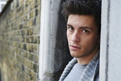 debriefed:  Screen Hotties: more Jonathan Bailey 