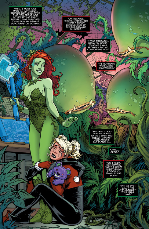 Harley Quinn and Poison Ivy in DC LOVE IS A BATTLEFIELD (2021-)