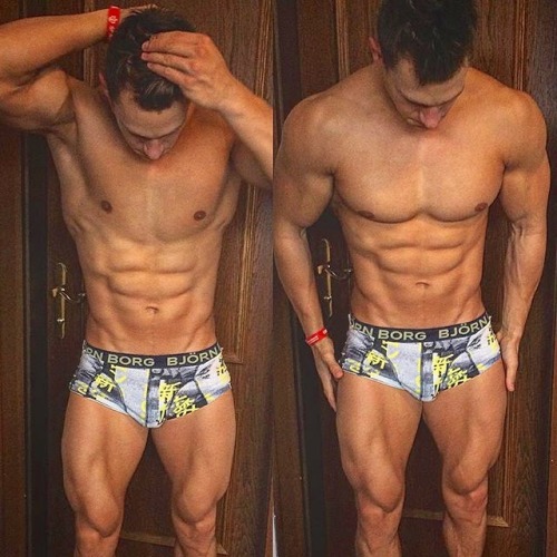 hotsexymenxxx:  Steve Kris 