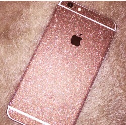 l1lhomie:  chanel-and-louboutins:  Hotline bling 📞💎  ☆ * * 。