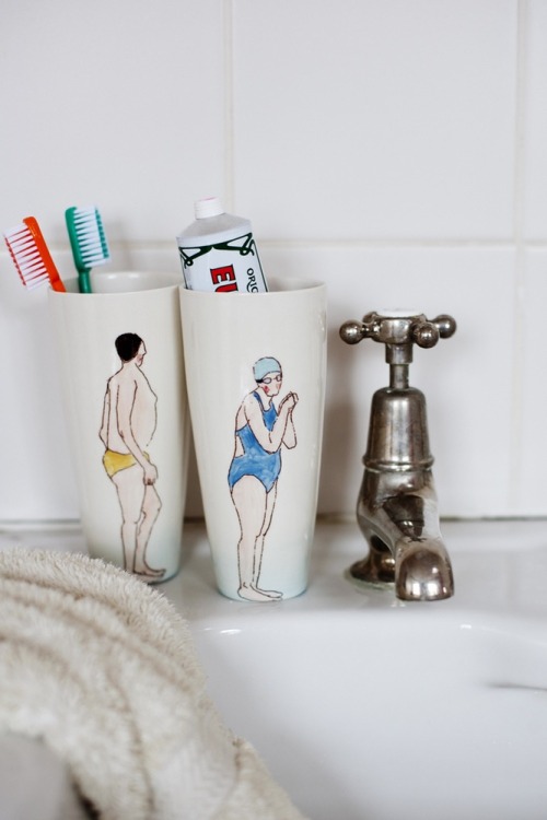 lustik:  Ceramics by Helen Beard. 