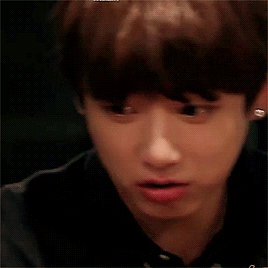 cmtae:this hoe was dying omg. i’m crying