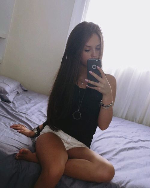 http://streetgrl.tumblr.com/post/156001645397