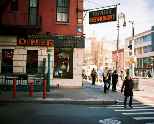 March 2018 - NYCMamiya 7ii | Portra 400