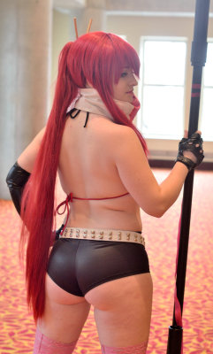 cosplay-booties:  Yoko 17 by Lily-in-Leather