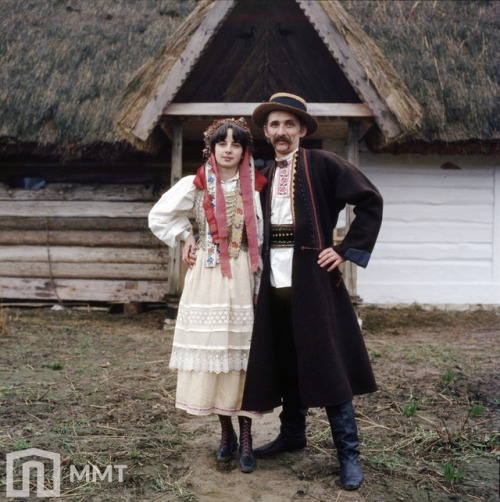 polishcostumes:Krzczonów, eastern Poland. Costume of a bride and a festive man’s costume.Photography