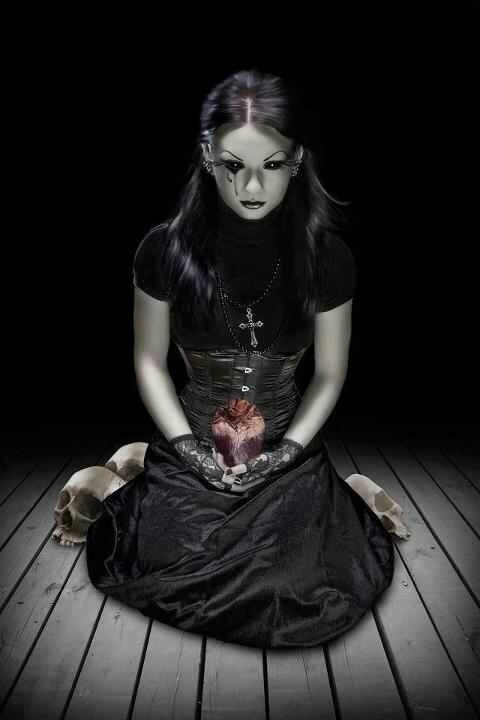 9vil-passions:  Evil Passion Fetish Goth Twitter 