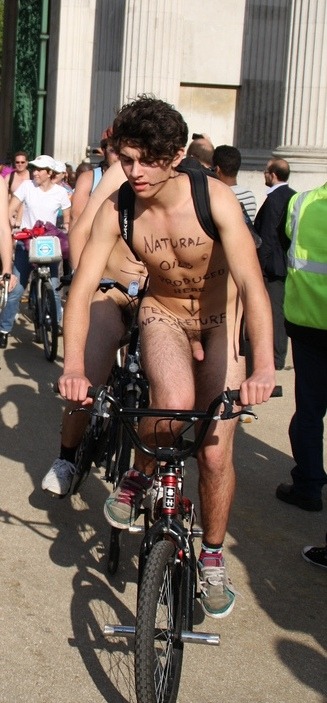 londonnakedbikeride: This is the last of the photos I’m going to upload of this group of lads 
