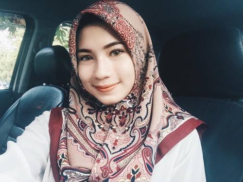 kissbabyskyz: gadispilihan: Artika  Join Closed Groupm.facebook.com/groups/awektudungboleh/
