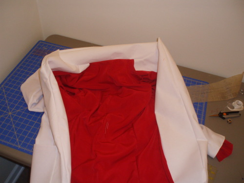 caffeinatedcrafting: Kyubey Formal Wear 2 of 2 Contract with me this con season? :3