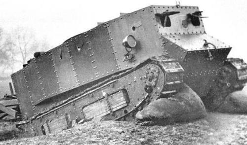 warhistoryonline: “Little Willie” was the first prototype tank in WWI. Built in 1915, it