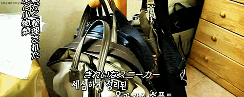 cookiesnminhyuk:  CN BLUE rooms (¼) 