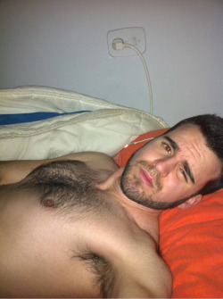 southern-beef:  threefiveseven:  In bed  get in mine