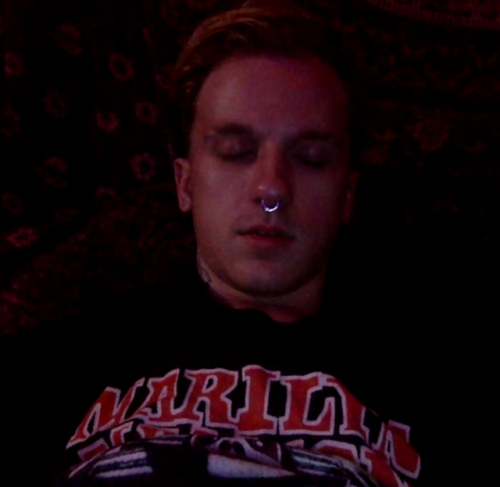 hypnovideodrome:You know him from all those suited posed pix, I know him from knocking him out cold for real. Sharp dressed @servantacademy goes deep and loses his considerable mental faculties a lot deeper and faster than he thought. Tell him he’s