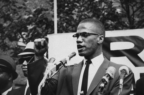 hittings:  “If you’re not careful, the newspapers will have you hating the people who are being oppressed, and loving the people who are doing the oppressing.”Happy Birthday Malcolm X  (May 19th 1925 -  Feb. 21, 1965)