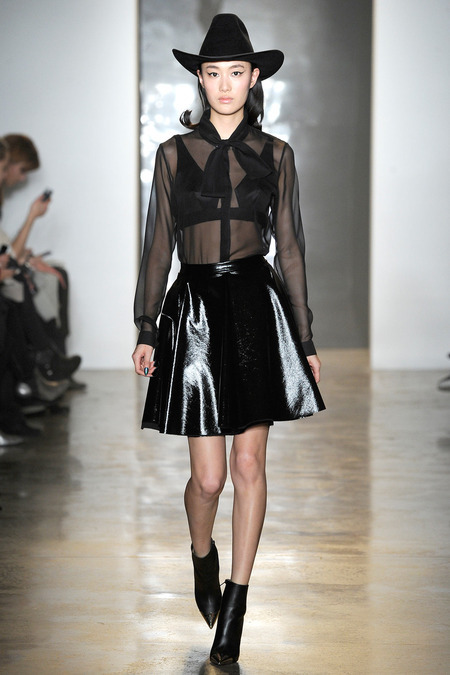 prettydressesinthelaundry:    