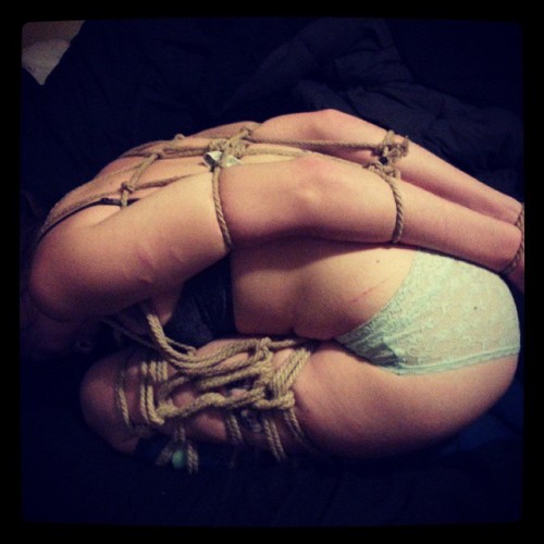 slave-to-the-rope:  http://slave-to-the-rope.tumblr.com/ 