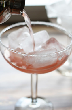 dietkiller:Meyer Lemon and Pomegranate Margarita