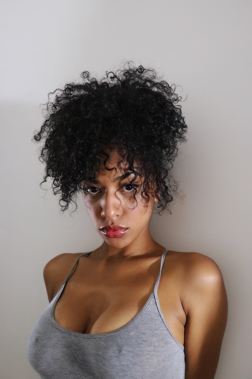 exaltedbabe:  Instagram: exaltedbabe